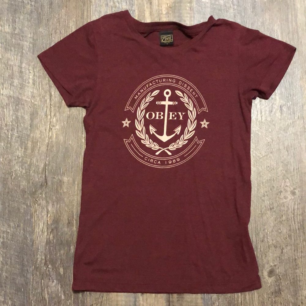 Obey Tee